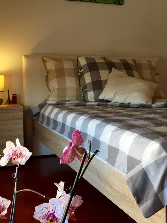 Apartments Corina Загреб Екстериор снимка