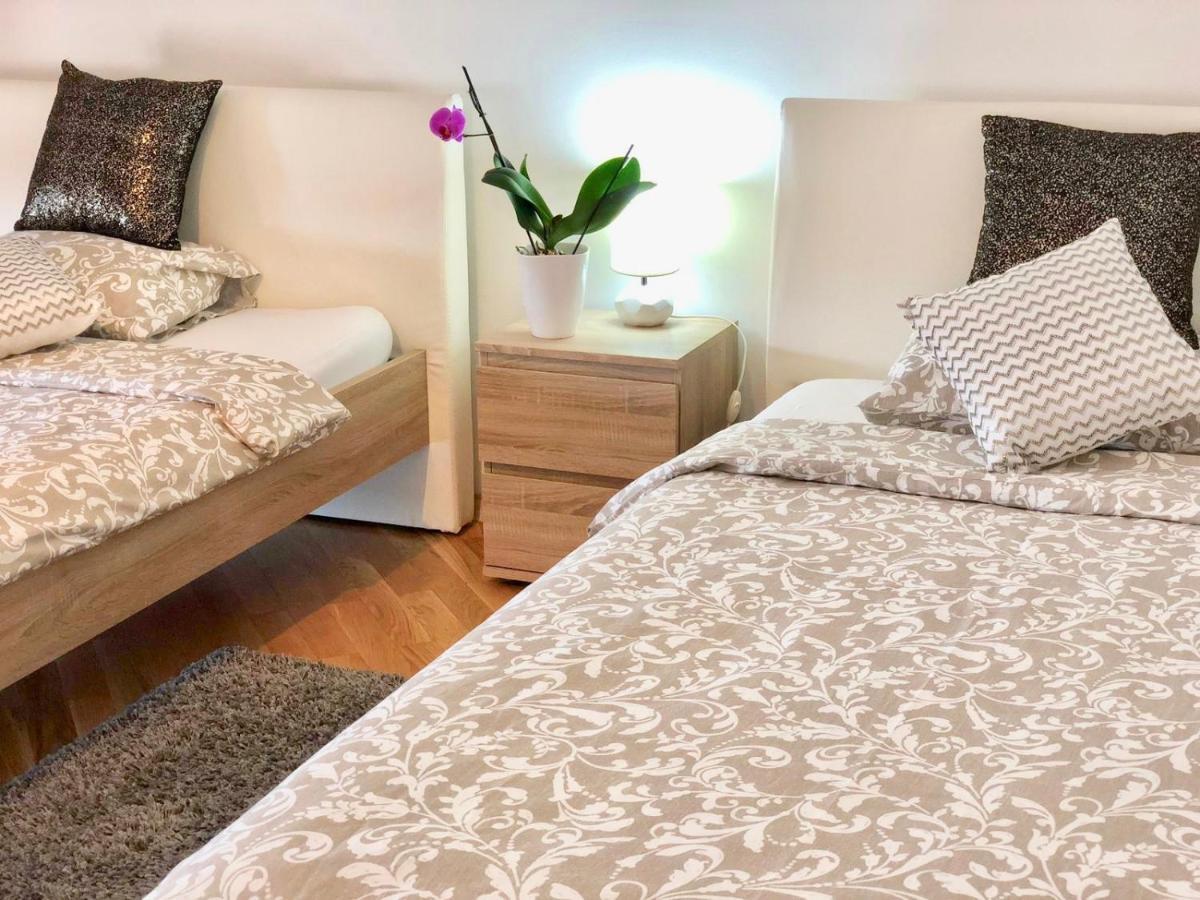 Apartments Corina Загреб Екстериор снимка
